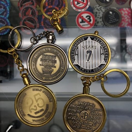  AA Coin Holder Keychain, Displays Both Sides of Sobriety  Chips, Medallions, Recovery Coins, and Tokens, Also Fits Apple Airtag
